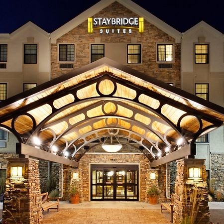 Staybridge Suites Dearborn By Ihg Exterior photo