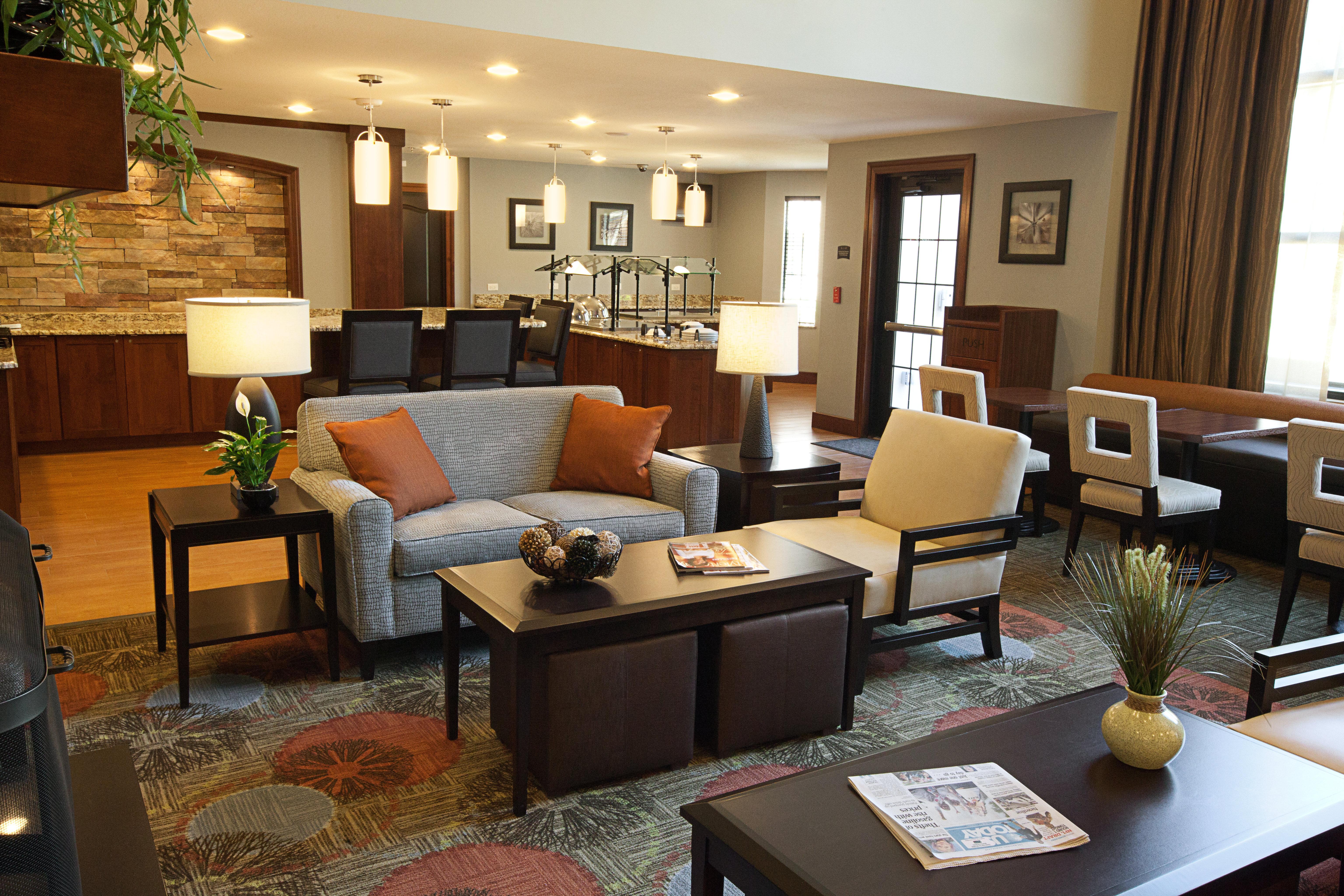 Staybridge Suites Dearborn By Ihg Exterior photo